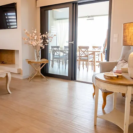Anesis Luxury شقة